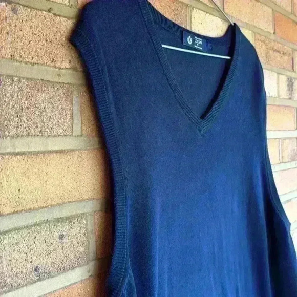 J. Crew Factory Men’s 100% cotton V neck sleeveless vest - Picture 4 of 6